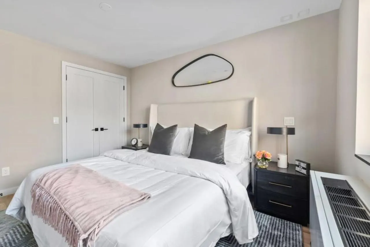 3Br Penthouse With Massive Private Rooftop Apartment New York