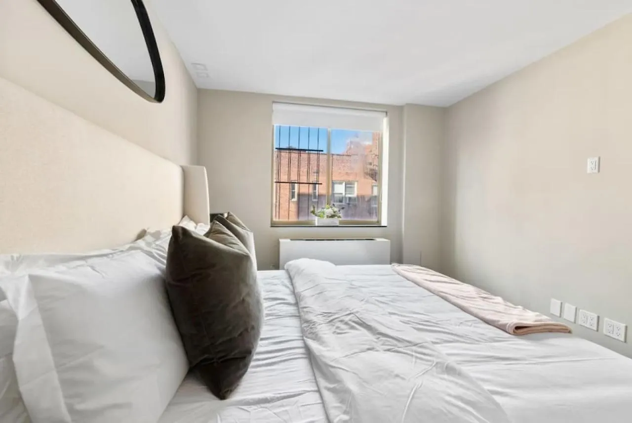 3Br Penthouse With Massive Private Rooftop Apartment New York